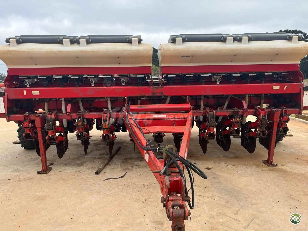 PLANTADEIRA SEMEATO PAR 4500 Rolatrek Implementos Agrícolas - Stara CASTRO PARANÁ PR